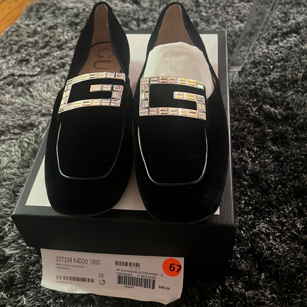 Gucci iridescent crystal black loafer, size 39